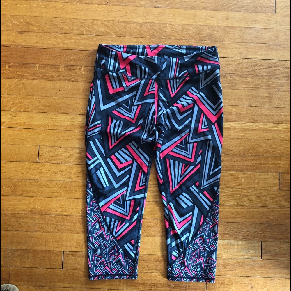 Size XL Fabletics Capris!